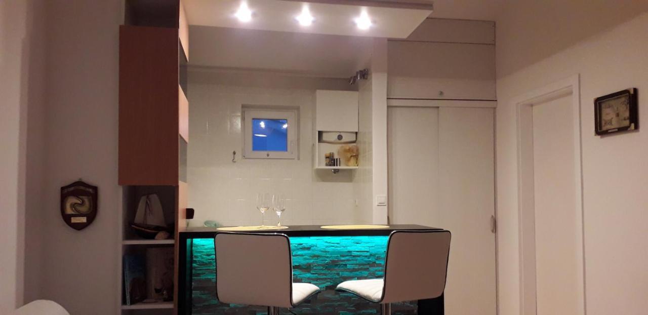 Panorama, 100M From The Water, Rebuild 2020, Penthouse, 2 Teracces, Modern Apartamento Punat Exterior foto